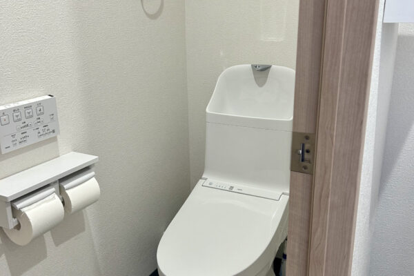 Toilet