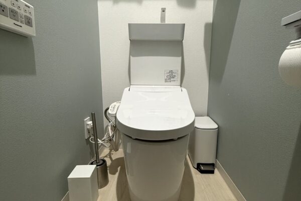 Toilet